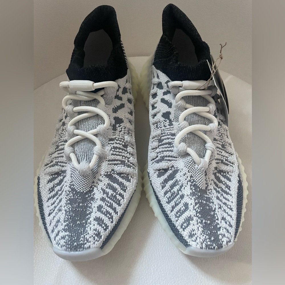 Adidas Yeezy 350 V2 CMCPT